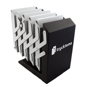 Smidigt broschyrställ med egen logotype